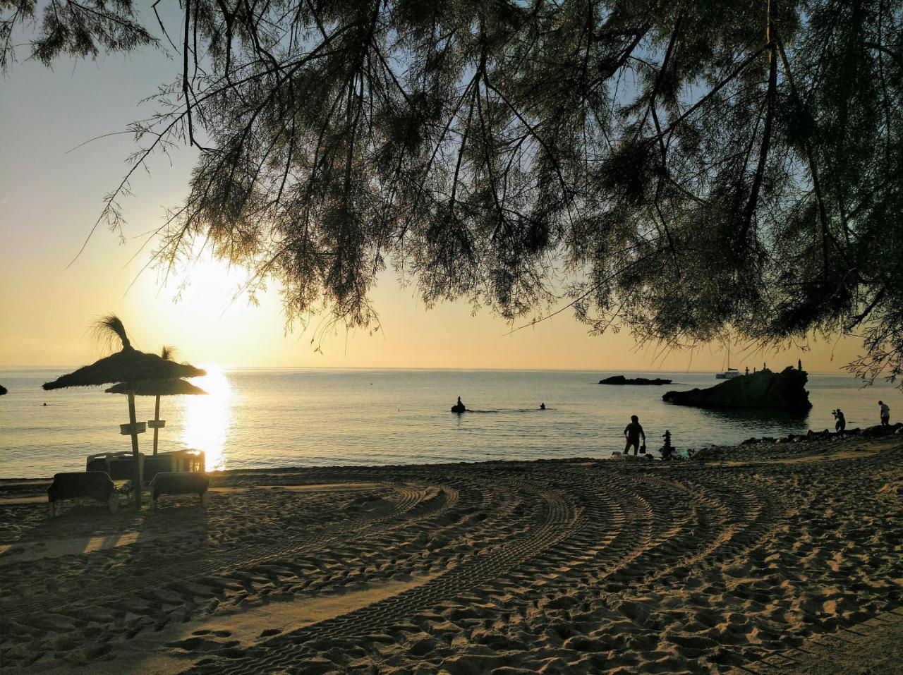 Zhimbad B&B By The Sea カラ・ラトハダ エクステリア 写真